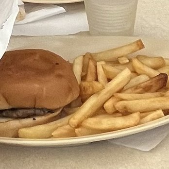 P & L Burgers - Kids burger - Burgers Near Me - Thousand Oaks, California P & L Burgers - Kids burger - Burgers Near Me - Thousand Oaks, California