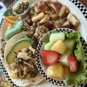 Black Bear Diner Layton - Island Tacos - Diners Near Me - Layton, Utah