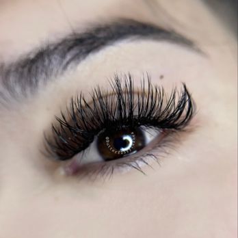 Butterfliyy Lashes - Hybrid - Eyelash Service Near Me