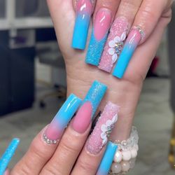 Polished Nails - Polished Nails will create unique nail designs, with expertise from our technicians who have over 15 years of experience.