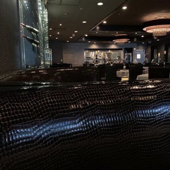 Morton's The Steakhouse - Empty inside - Steakhouses Near Me - Troy, Michigan Morton's The Steakhouse - Empty inside - Steakhouses Near Me - Troy, Michigan