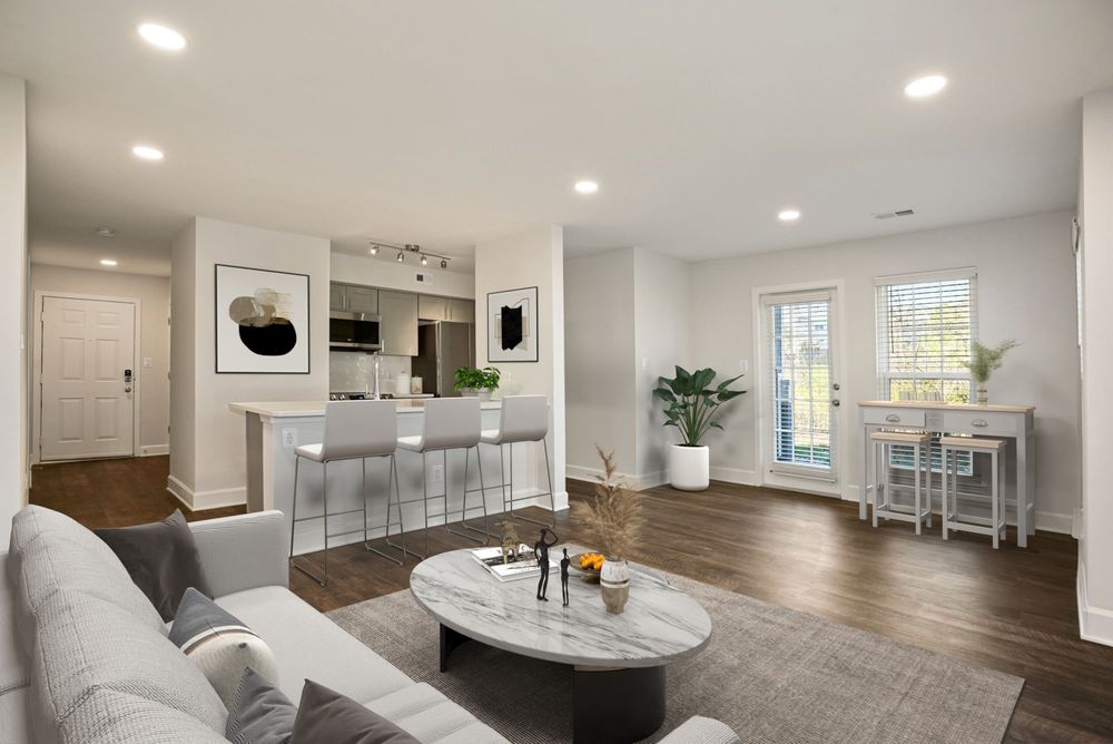 Lakeside Apartments