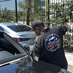 Rojas Auto Glass - Rojas Auto Glass Is dedicated to giving our customers quality results using the best products and work tools on your vehicle.