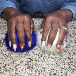 Victory Nails