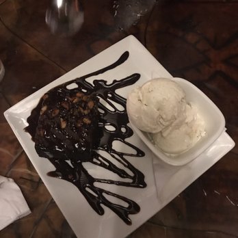 The Dolphin - Mac Nut Brownie with local vanilla bean ice cream - Seafood Markets Near Me - Hanalei, Hawaii The Dolphin - Mac Nut Brownie with local vanilla bean ice cream - Seafood Markets Near Me - Hanalei, Hawaii
