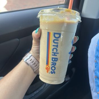 Dutch Bros Coffee - Golden Eagle - Juice Bars & Smoothies Near Me - Orlando, Florida