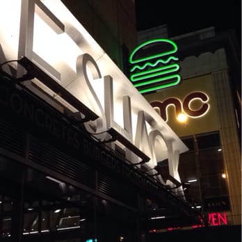 Shake Shack River North - Burgers Near Me - Chicago, Illinois Shake Shack River North - Burgers Near Me - Chicago, Illinois