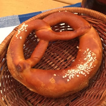 Weihenstephaner - Pretzel - German Near Me - Berlin, BE