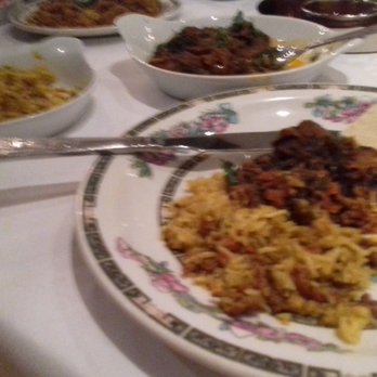 The Famous Curry Bazaar - Indian Near Me - London, XGL The Famous Curry Bazaar - Indian Near Me - London, XGL