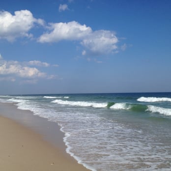 Cupsogue Beach Hut - beach - Beaches Near Me - Westhampton Beach, New York