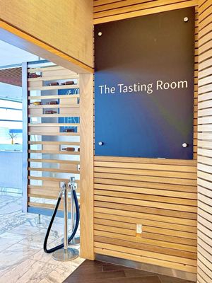 Greenwich Lounge JFK - British Airways & American by null