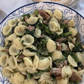 Il limone - Orecchiette with sausage and broccoli rabe - Pizza Near Me - Liverpool, New York Il limone - Orecchiette with sausage and broccoli rabe - Pizza Near Me - Liverpool, New York