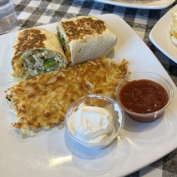 Big Apple Cafe - Breakfast burrito with hash browns - Coffee & Tea Near Me - Newark, Ohio
