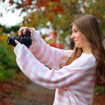 Through Hannas Lens - Ever wonder who's behind the lens? - Session Photography Near Me - Victoria, British Columbia Through Hannas Lens - Ever wonder who's behind the lens? - Session Photography Near Me - Victoria, British Columbia