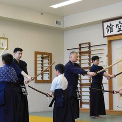 Japanese Art & Cultural Center - Kendo class (2)