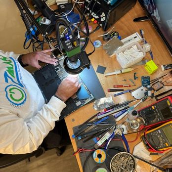 Ozmax Computers Phone Repairs - Electronics Repair Near Me - York, South Carolina