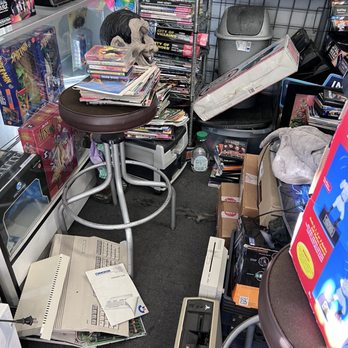 A & J Games - Electronics Repair Near Me - Los Angeles, California