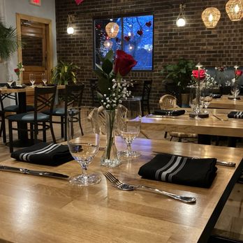 Fuego Wine Bar - Spanish Near Me - Derby, Connecticut
