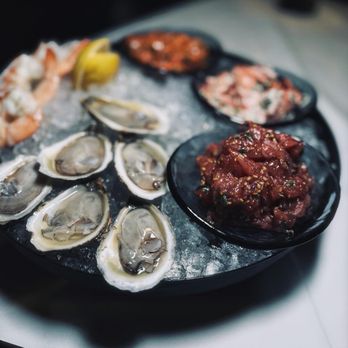 Arnette's Chop Shop - Seafood Platter - Steakhouses Near Me - Brookhaven, Georgia