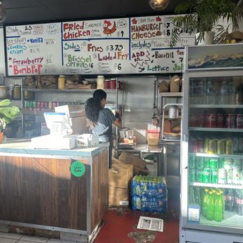 For The Win - Inside - Burgers Near Me - Glendale, California