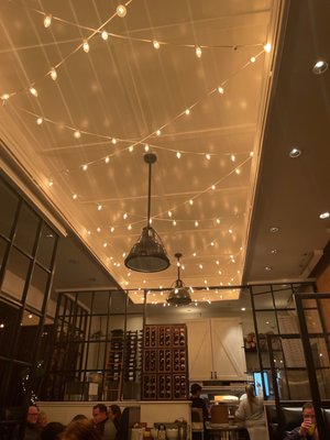 Eno's Pizza Tavern by null