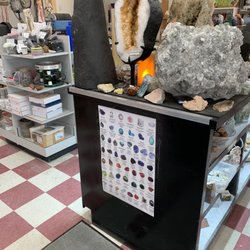 Earth Brite Rock Shop