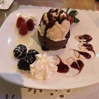 Tatra Haus - Chocolate lava cake - Polish Near Me - Wallington, New Jersey