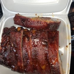 Small Town Smokers - Best Ribs in the South