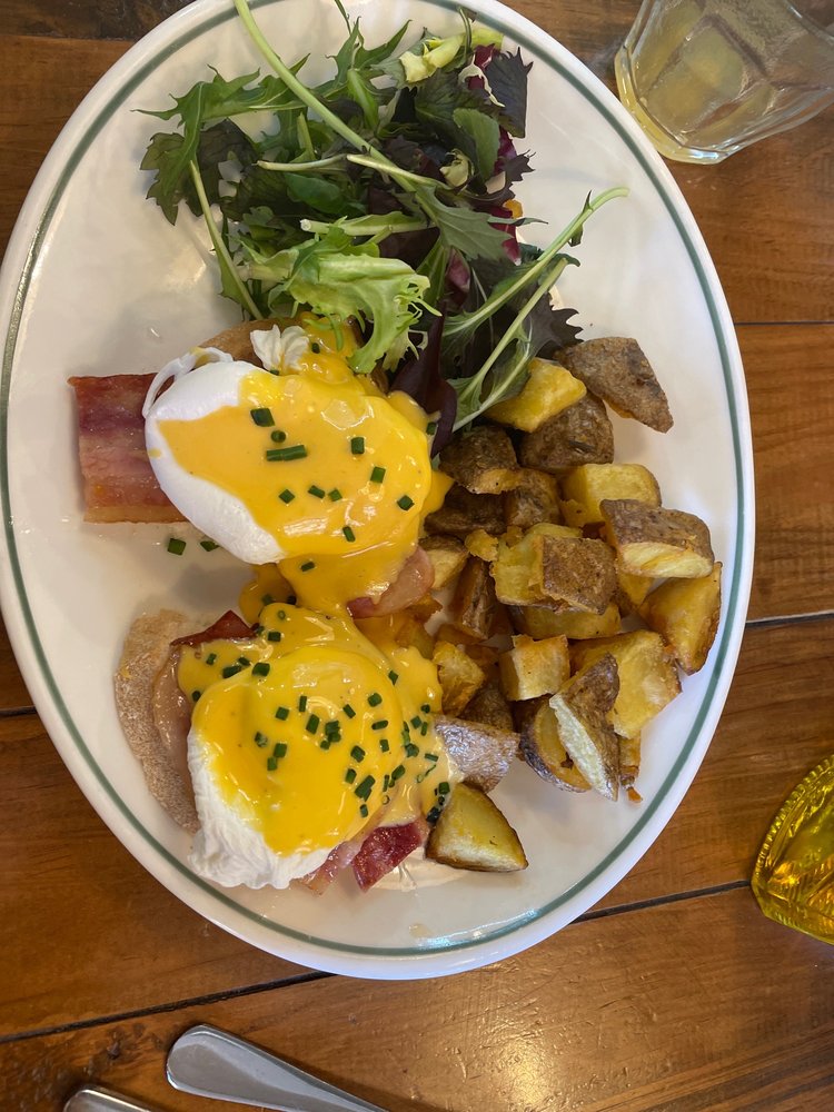 Brunch Corner