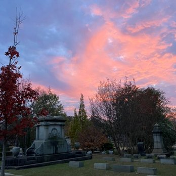 Historic Oakland Cemetery - Landmarks & Historical Buildings Near Me - Atlanta, Georgia