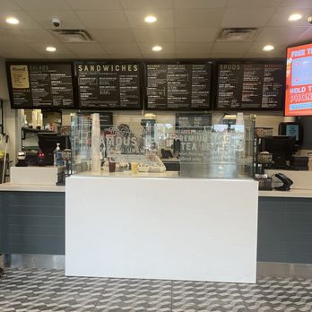 McAlister's Deli - Order entry and pickup - Delis Near Me - Cleburne, Texas