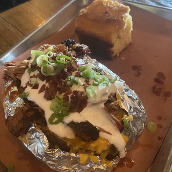 Badlands BBQ - Badlands Potato with Meat - Barbeque Near Me - Norco, California