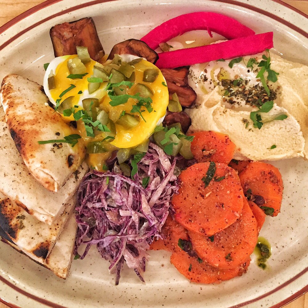 Sumac - Sabich plate (aubergine frite, oeuf dur, concombres marines, amba) - Middle Eastern Near Me - Montreal, Quebec Sumac - Sabich plate (aubergine frite, oeuf dur, concombres marines, amba) - Middle Eastern Near Me - Montreal, Quebec