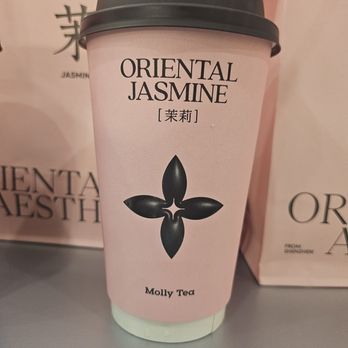 Molly Tea - Peach oolong milk tea, 50% sweetness - Bubble Tea Near Me - Sunnyvale, California