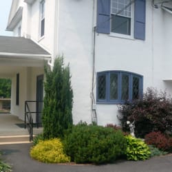 Hassler Family Dentistry - Patient entrance