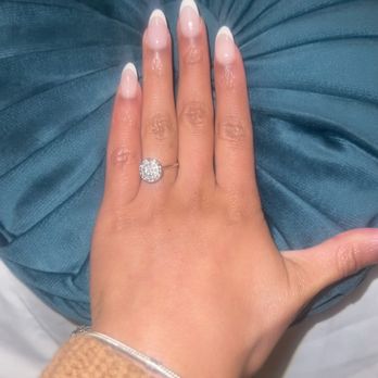 Luxury Nails & Spa - Nail Salons Near Me - Auburn, Alabama Luxury Nails & Spa - Nail Salons Near Me - Auburn, Alabama