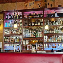 Bar Bar