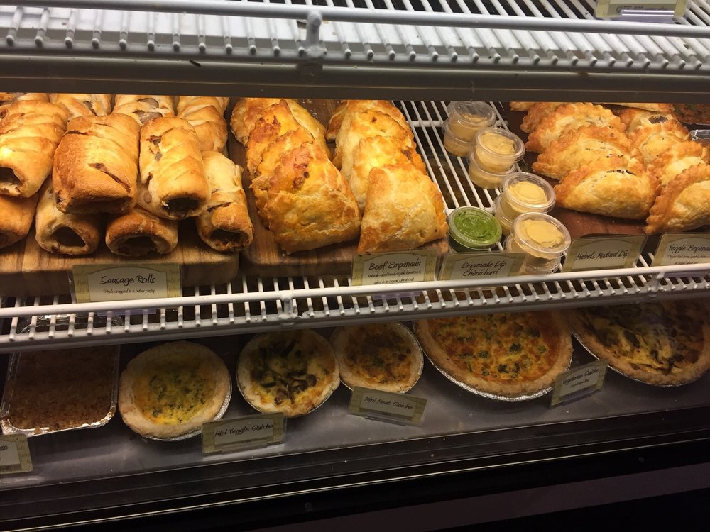 MABEL’S BAKERY 25 Photos & 51 Reviews 323 Roncesvalles Avenue