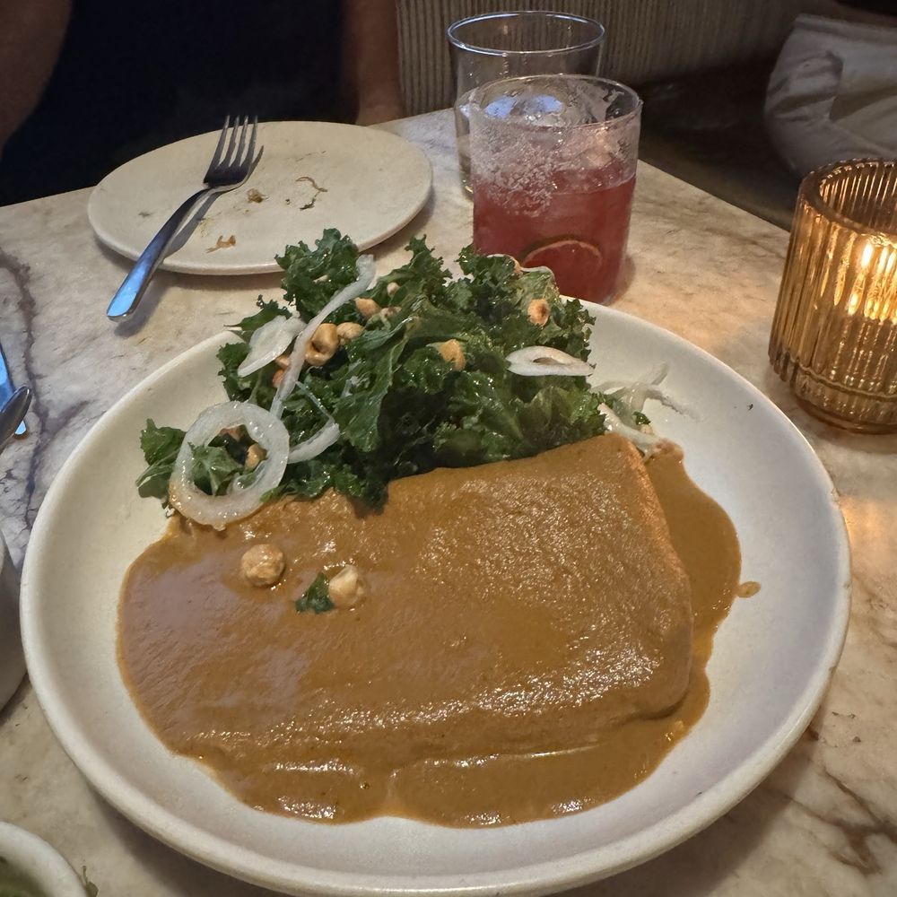 Este - Tamal - Seafood Near Me - Austin, Texas Este - Tamal - Seafood Near Me - Austin, Texas