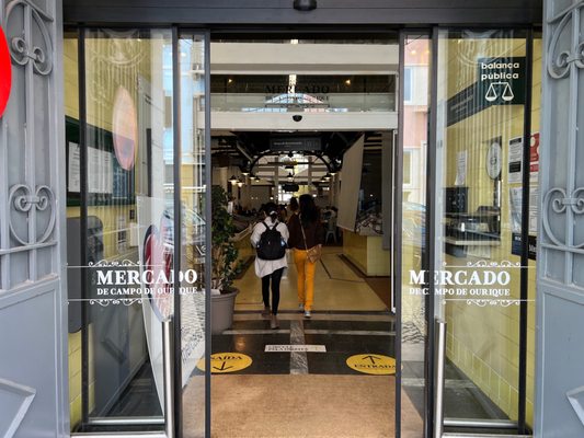 Mercado de Campo de Ourique by null