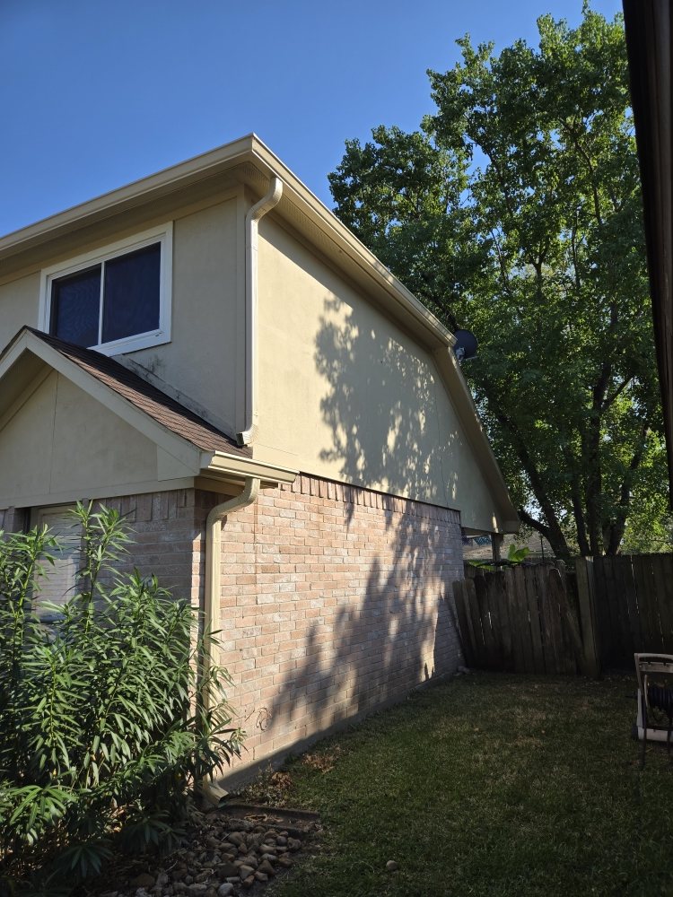 Slide of Built In Texas Roofing & Construction