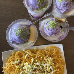 Berto's - Halo-Halo & Palabok