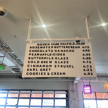 Handcraft Doughnuts - Desserts Near Me - Washington, DC, District of Columbia Handcraft Doughnuts - Desserts Near Me - Washington, DC, District of Columbia