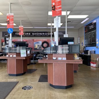 Firestone Complete Auto Care - Check in area - Tires Near Me - Chula Vista, California Firestone Complete Auto Care - Check in area - Tires Near Me - Chula Vista, California
