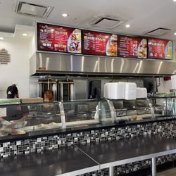 Yum shawarma - Food prep area