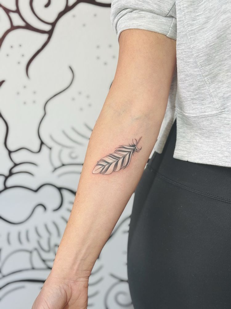 Lighthouse Tattoo Logo