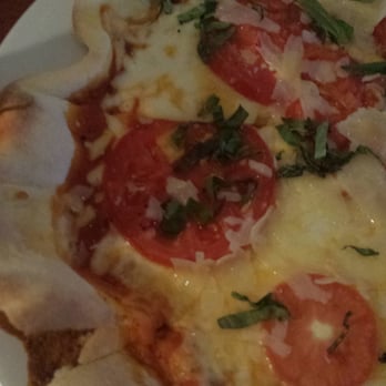 Firestone Walker - Paso Robles - Margarita pizza - Breweries Near Me - Paso Robles, California