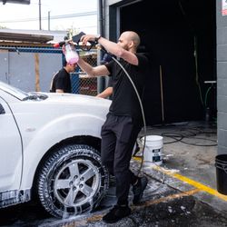 AutoFlow Car Wash & Detailing