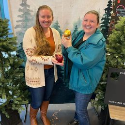 We won Twilight Trivia and recieved the golden onion!