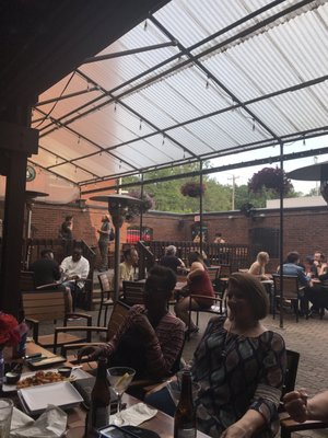 Arlin's Bar & Garden by null